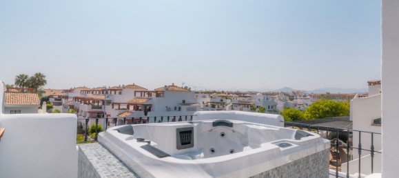 3 chambres Penthouse à Marbella, Spain No. 146507 56