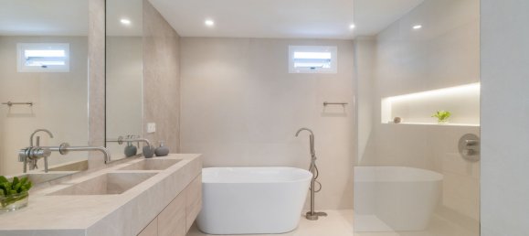 3 chambres Penthouse à Marbella, Spain No. 146507 49