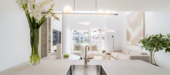 3 chambres Penthouse à Marbella, Spain No. 146507 36