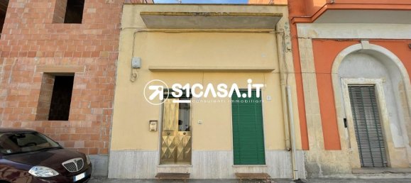 Casa de 6 habitaciónes en Cutrofiano, Italy No. 126005 13