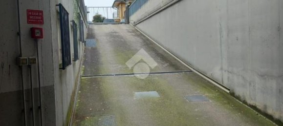 3 rooms Apartment in Pescantina, Italy No. 35363 27