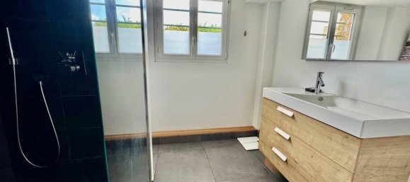 3 bedrooms House in Mareil-Marly, France No. 322759 14