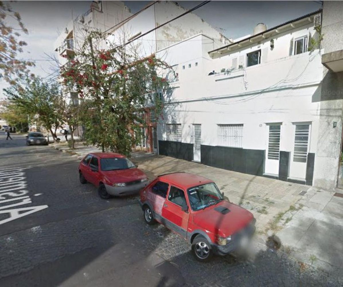 2 bedrooms House in Buenos Aires, Argentina No. 90667