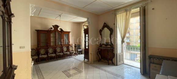 7 rooms House in Catania, Italy No. 79995 5