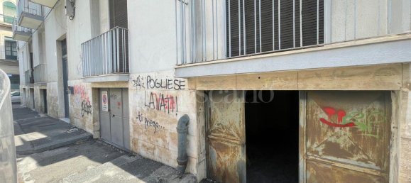 7 rooms House in Catania, Italy No. 79995 17