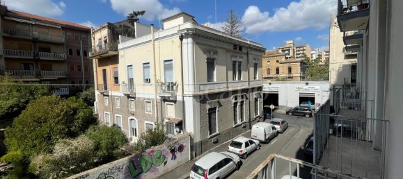 7 rooms House in Catania, Italy No. 79995 6
