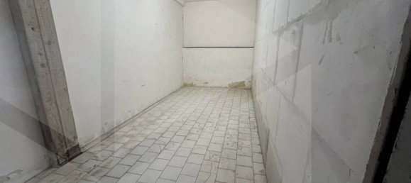 30m² Garage in Bari, Italy No. 30485 3