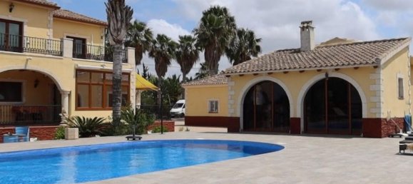 5 Schlafzimmer Haus in Alicante, Spain, Nr. 185216 2