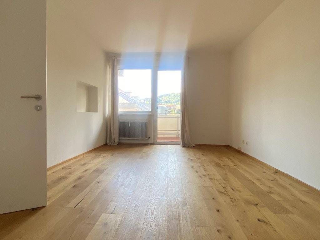 Apartamento de 4 habitaciónes en Innsbruck-Stadt, Austria No. 254641