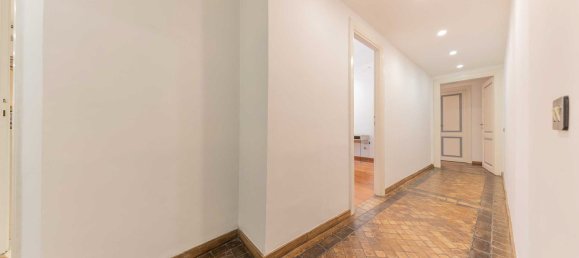 6 bedrooms Apartment in Rome, Italy No. 310822 17