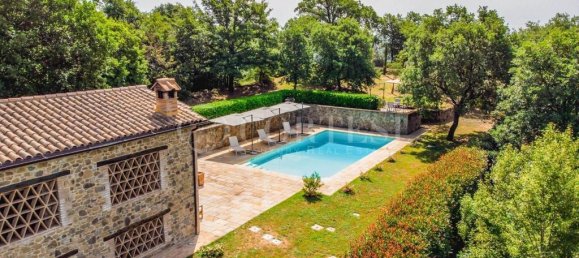 4 bedrooms House in Umbertide, Italy No. 283758 11