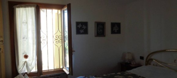 2 Schlafzimmer Villa in Recco, Italy, Nr. 273980 29