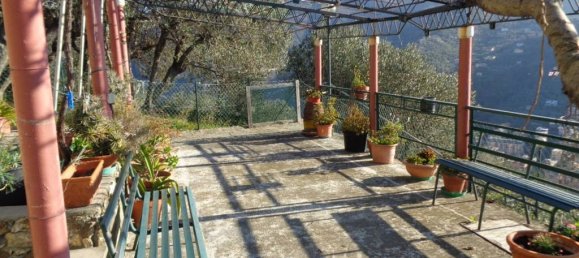 2 Schlafzimmer Villa in Recco, Italy, Nr. 273980 20
