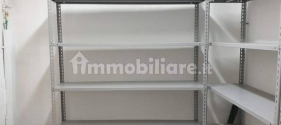 50m² Warehouse in Milan, Italy No. 301367 4