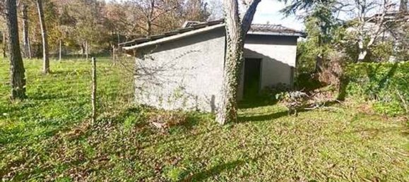 5 rooms House in Fanano, Italy No. 73628 9