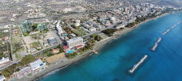 Studio in Limassol, Cyprus No. 24761 7