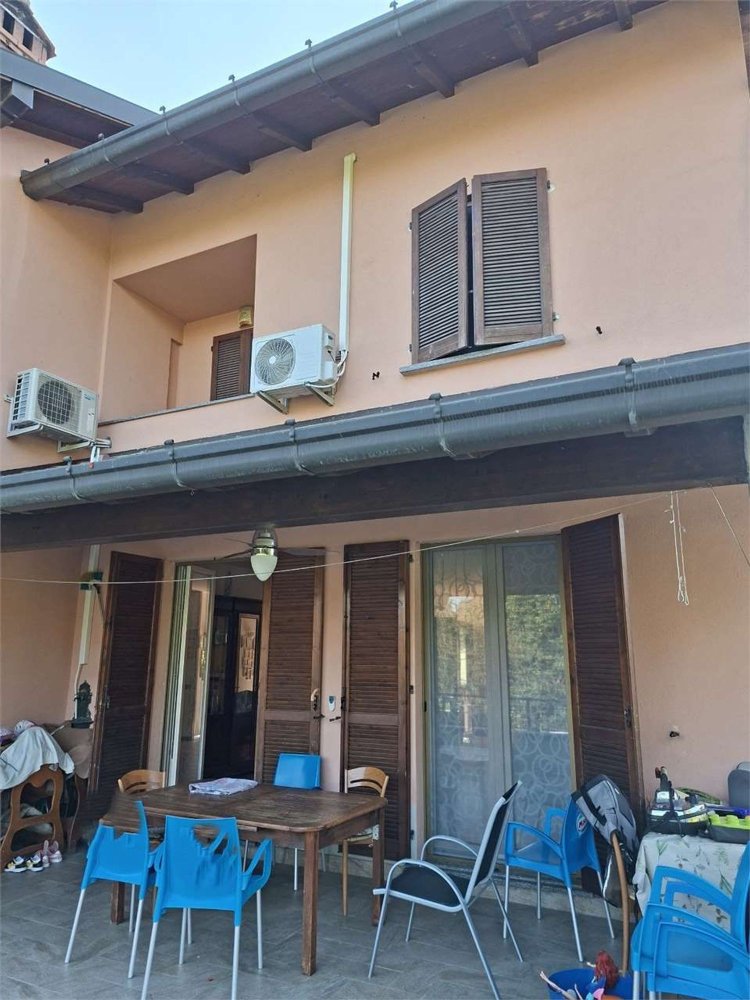 6 bedrooms House in Brenna, Italy No. 362325