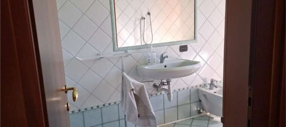 6 bedrooms House in Brenna, Italy No. 362325 20