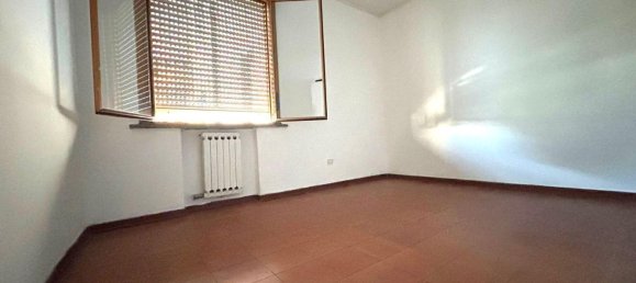 4 rooms Apartment in Scandiano, Italy No. 282743 7