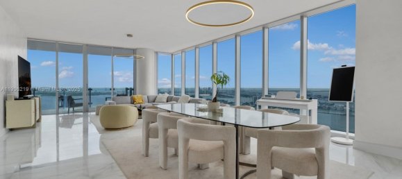 4 غرف نوم عقار تجاري في Miami, الولايات المتحدة رقم 615851 10