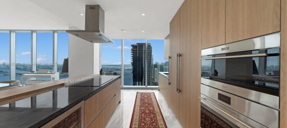 4 غرف نوم عقار تجاري في Miami, الولايات المتحدة رقم 615851 6