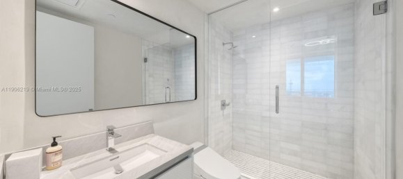 4 غرف نوم عقار تجاري في Miami, الولايات المتحدة رقم 615851 18