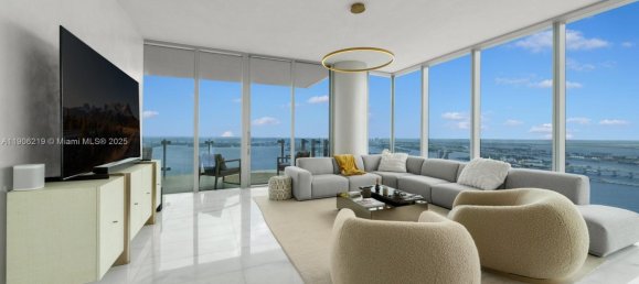 4 غرف نوم عقار تجاري في Miami, الولايات المتحدة رقم 615851 13