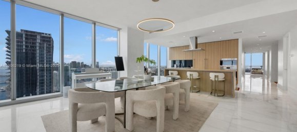 4 غرف نوم عقار تجاري في Miami, الولايات المتحدة رقم 615851 9