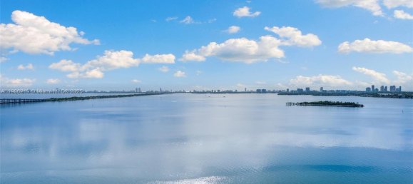 4 غرف نوم عقار تجاري في Miami, الولايات المتحدة رقم 615851 2