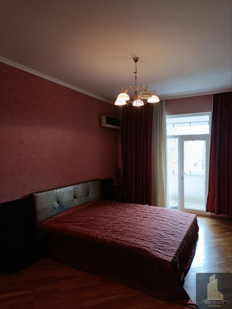Apartamento T4 em Yasamal, Azerbaijan N.º 1739