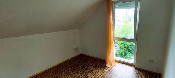 8-salle Maison de ville à Fischamend, Austria No. 166750 6