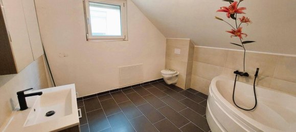 8-salle Maison de ville à Fischamend, Austria No. 166750 7