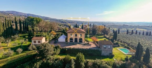 6 bedrooms Villa in Vinci, Italy No. 60019 8