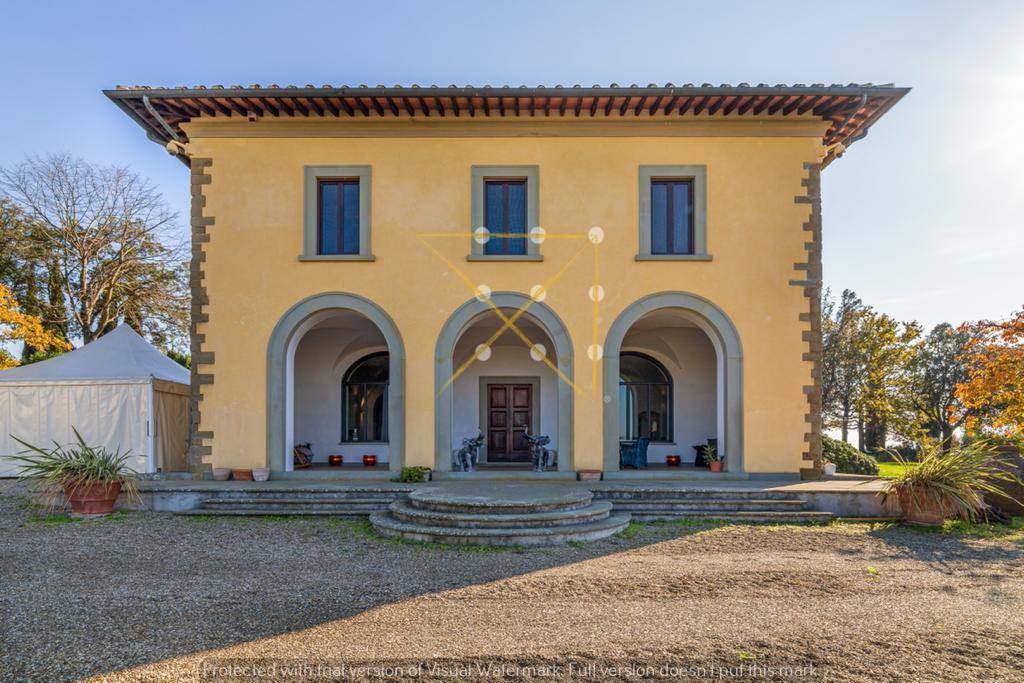 6 bedrooms Villa in Vinci, Italy No. 60019
