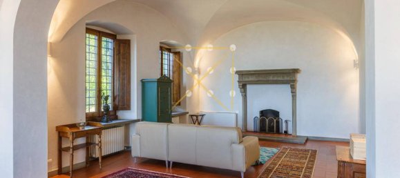 6 bedrooms Villa in Vinci, Italy No. 60019 14