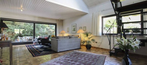 5 bedrooms House in Hochtaunuskreis, Germany No. 323770 3