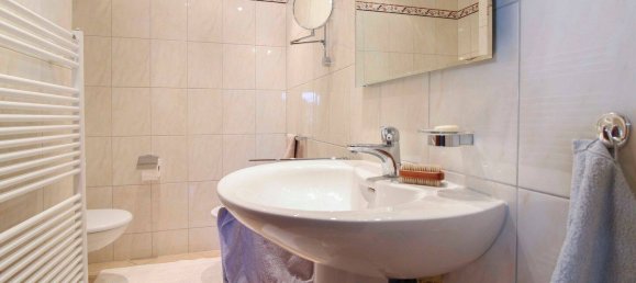 5 bedrooms House in Hochtaunuskreis, Germany No. 323770 7