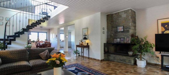 5 bedrooms House in Hochtaunuskreis, Germany No. 323770 2