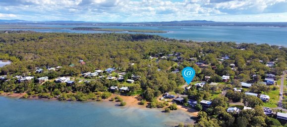 3 bedrooms House in Macleay Island, Australia No. 842 9