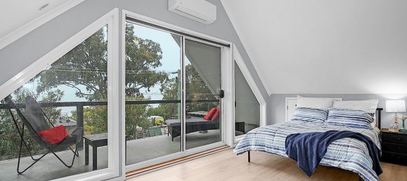 3 bedrooms House in Macleay Island, Australia No. 842 12