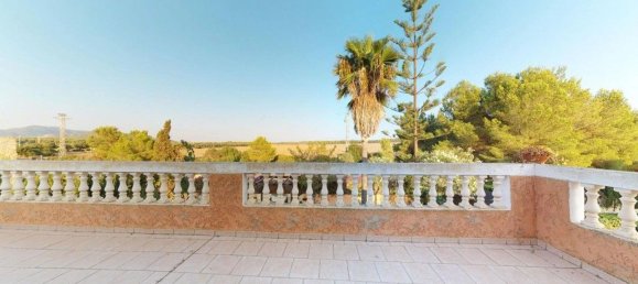 4 bedrooms House in El Toro, Spain No. 153607 7