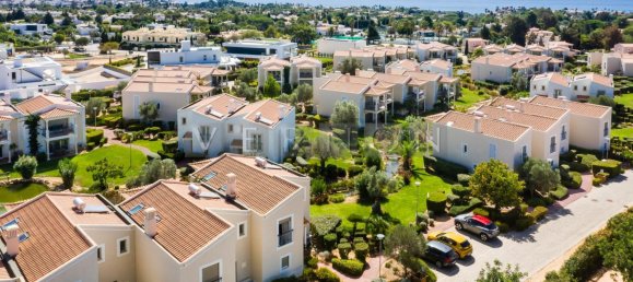 Adosado de 2 dormitorios en Lagoa, Portugal No. 91532 13