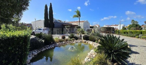 Adosado de 2 dormitorios en Lagoa, Portugal No. 91532 22