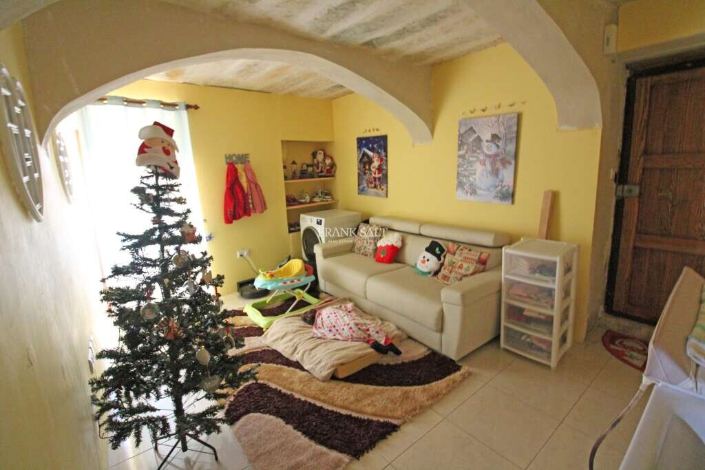 Granja de 2 dormitorios en Siggiewi, Malta No. 11049