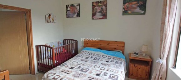 Granja de 2 dormitorios en Siggiewi, Malta No. 11049 5