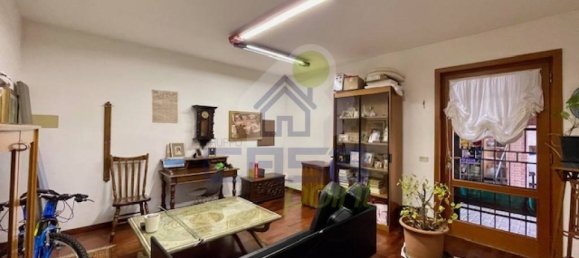 Villa T5 em Caorso, Italy N.º 19641 26