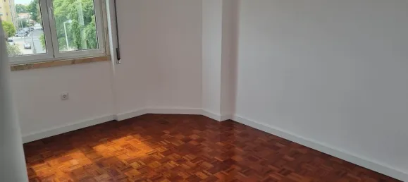 4 Schlafzimmer Wohnung in Cascais, Portugal, Nr. 66984 11