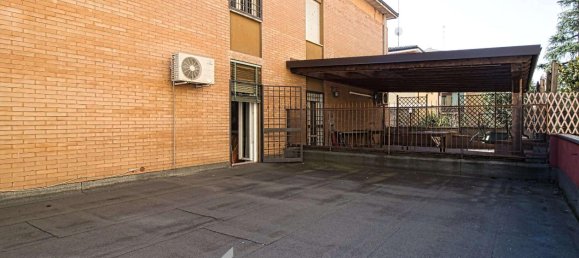 6-Zimmer Haus in Modena, Italy, Nr. 14910 5