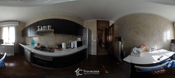 6-Zimmer Haus in Modena, Italy, Nr. 14910 35