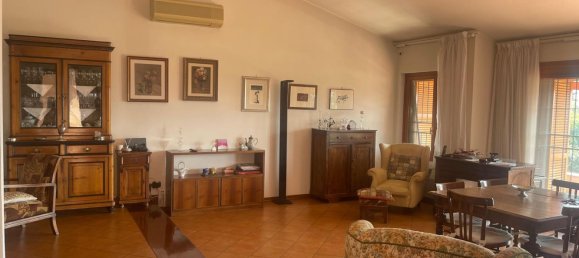 Casa de 6 divisões em Terni, Italy N.º 113566 38